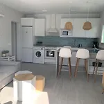 بيت للعطل Renovated 2 Bedroom In *