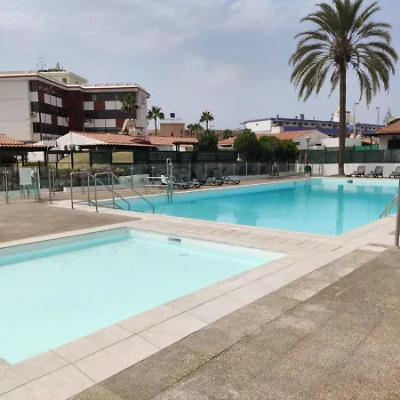 Renovated 2 Bedroom In