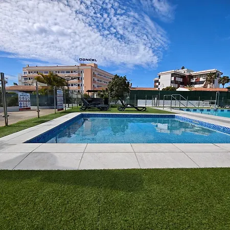 Renovated 2 Bedroom In בית נופש פלאייה דל אינגלז