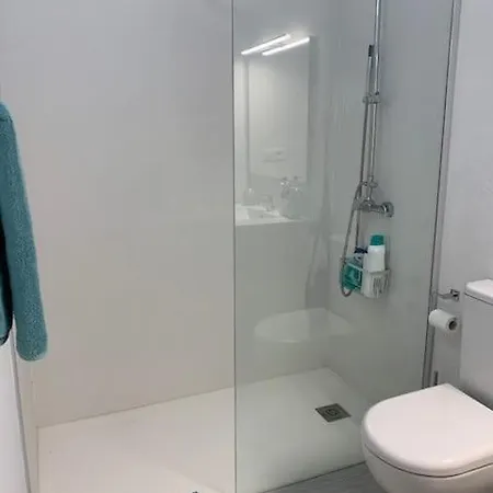 Renovated 2 Bedroom In * 普拉亚戴尔雷安格莱斯